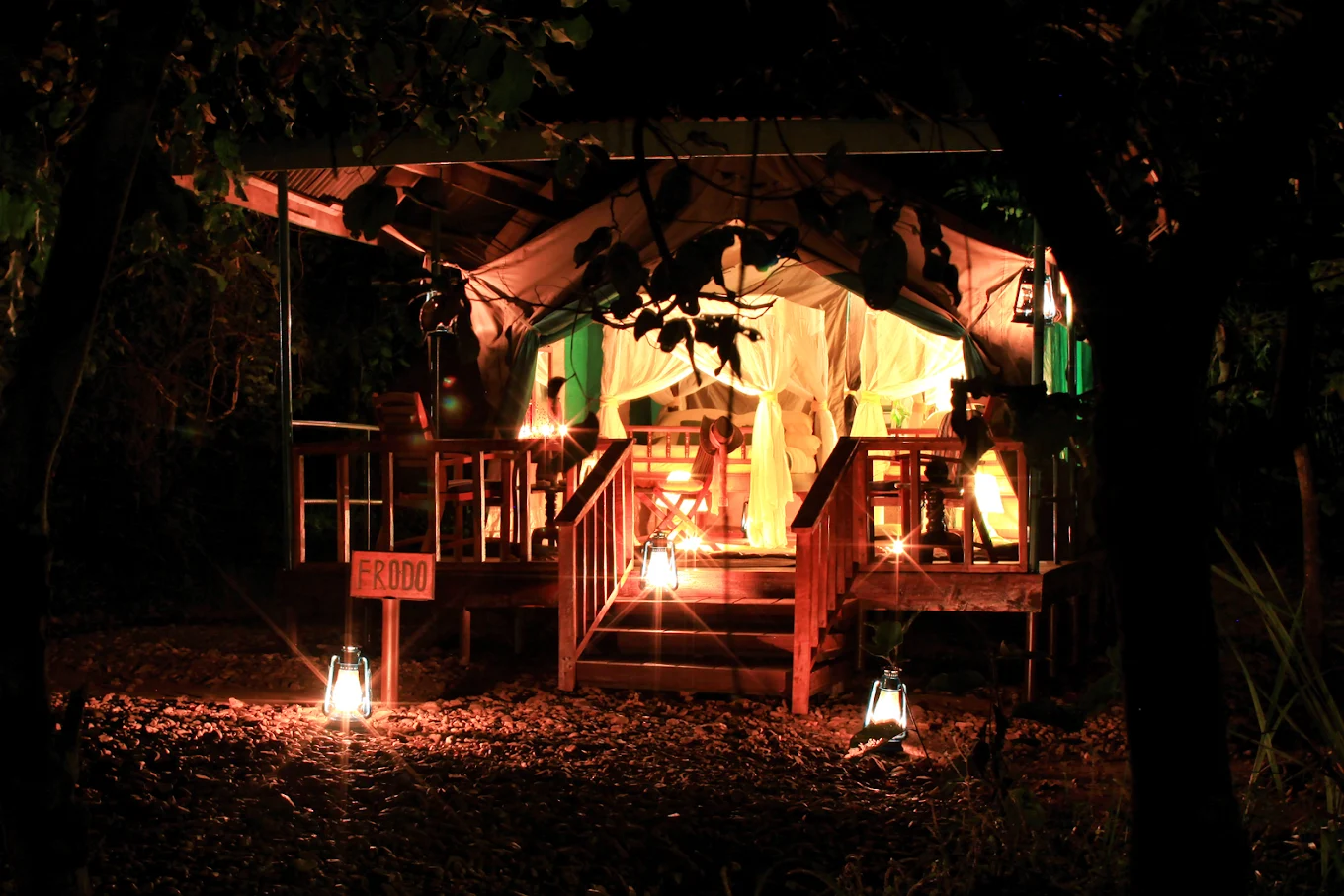 Mbali Mbali Gombe Lodge